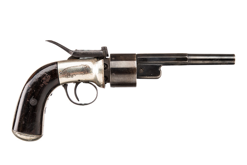 Raro revolver di transizione a luminello