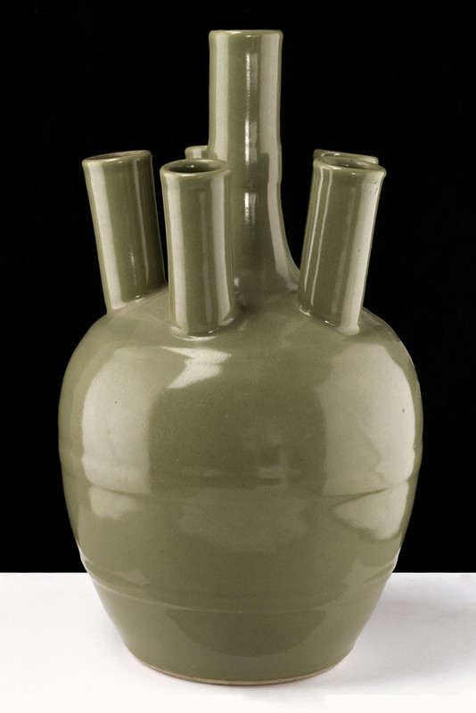 BEL VASO CELADON IN PORCELLANA A CINQUE COLLI