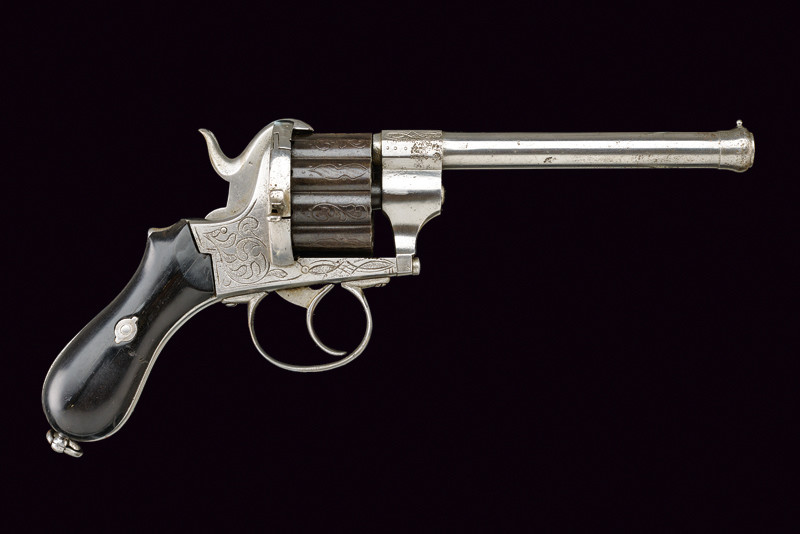 Revolver a spillo a dieci colpi