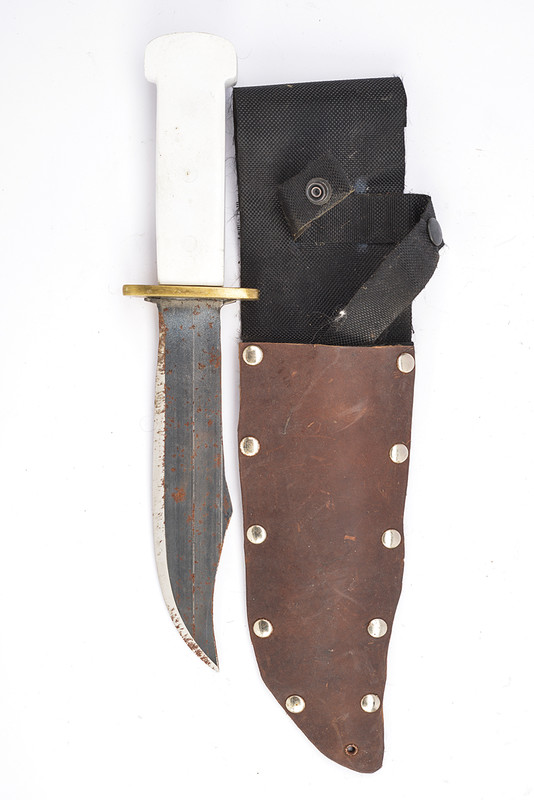 Coltello sul tipo bowie