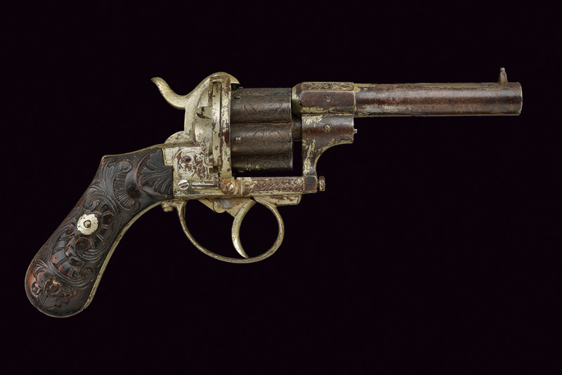 Revolver Chaineux a spillo