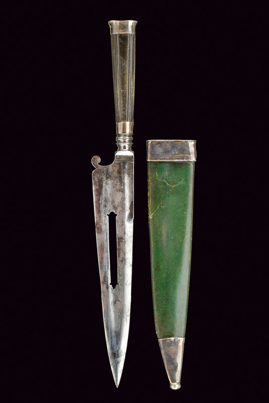 Raro coltello