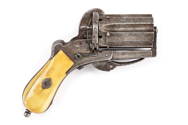 Pepperbox revolver a spillo