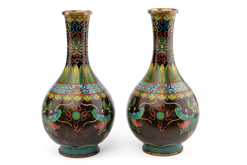 Paio di vasi cloisonne