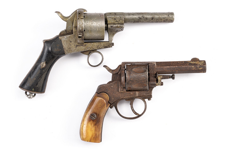 Lotto di due revolver a retrocarica