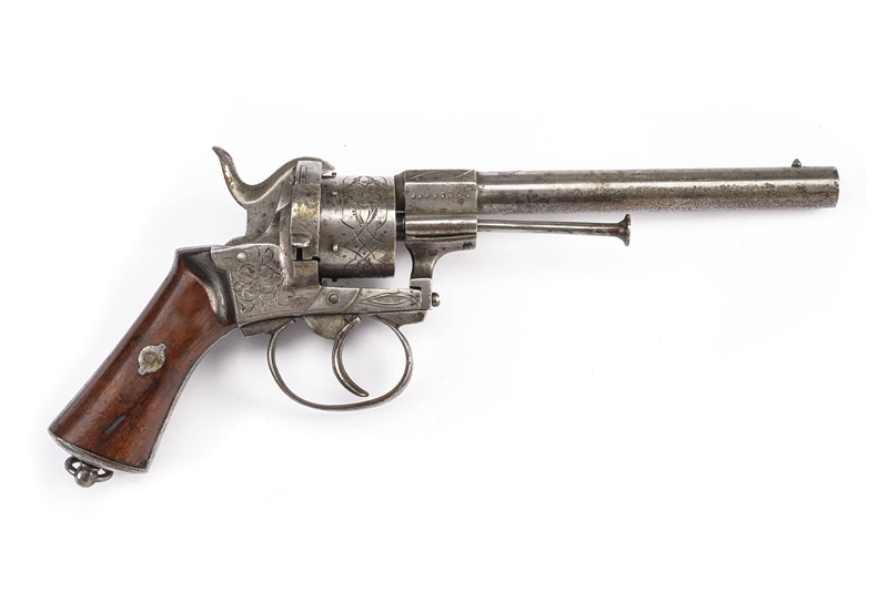 Revolver a spillo