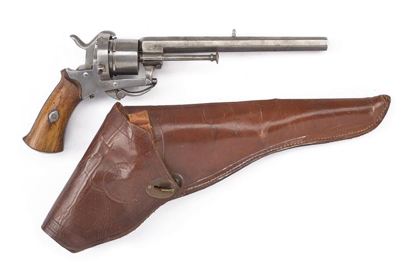 Revolver a spillo con fondina