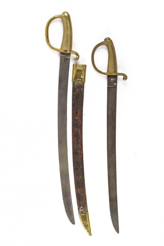 Lotto di due sabre-briquet