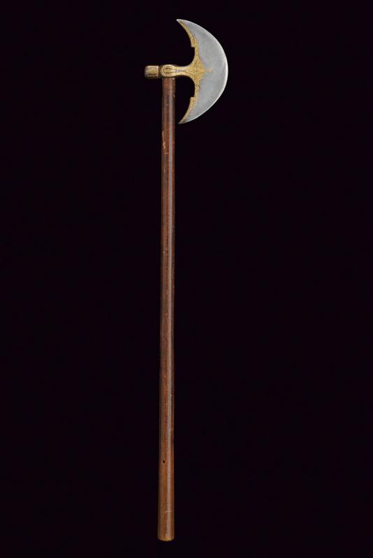 Elegante ascia