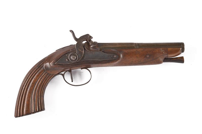 Pistola a luminello con canna in bronzo