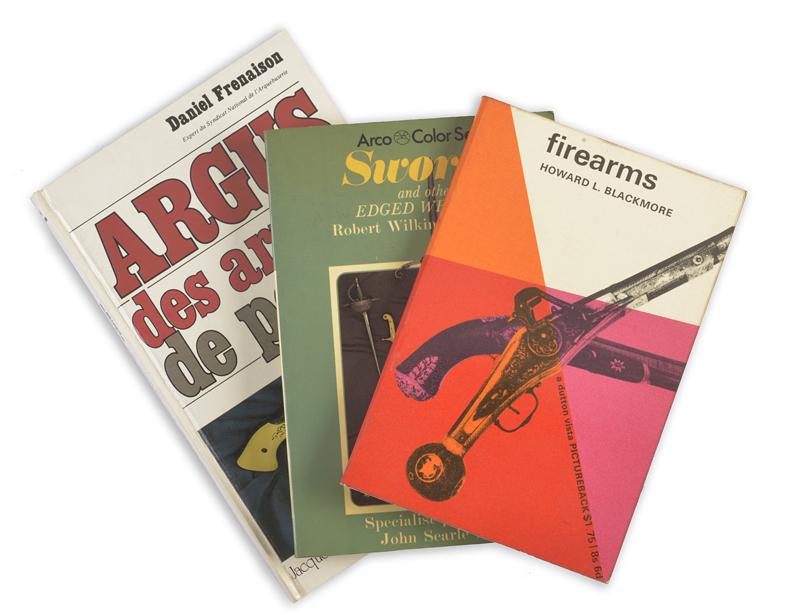 Lotto di tre libri sulle armi antiche