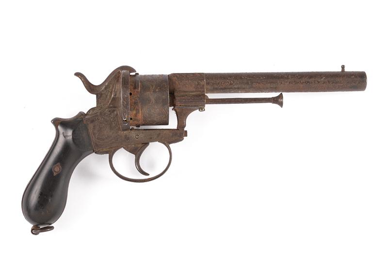 Revolver a spillo
