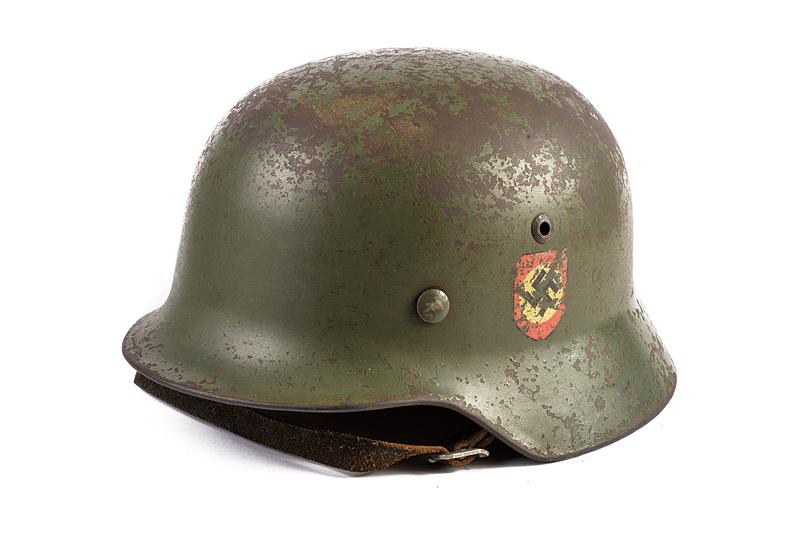 Elmetto Mod. 1935 a due fregi delle SS