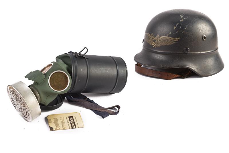 Elmetto Mod. 1940 della Luftschutz con maschera antigas