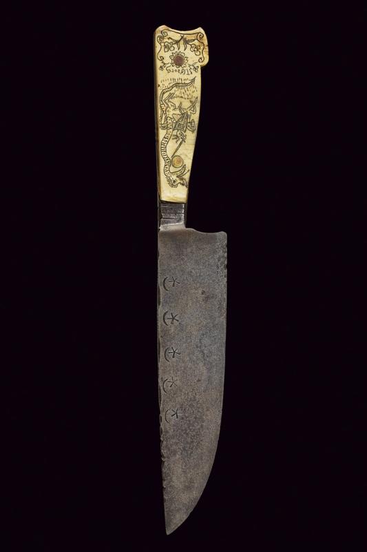 Interessante coltello