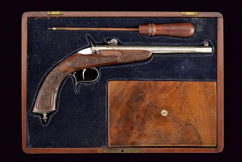 Pistola da tiro di tipo Flobert in cassetta