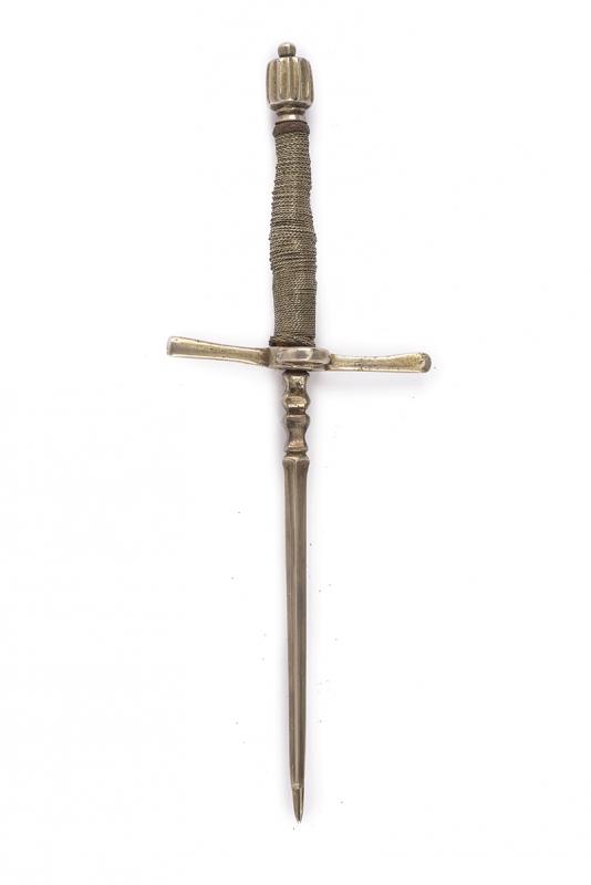 Stiletto in stile del XVII secolo