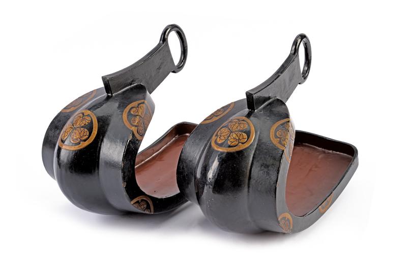 Paio di Abumi (staffe) da samurai
