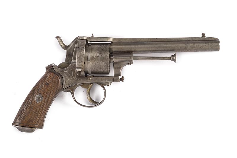Revolver a spillo