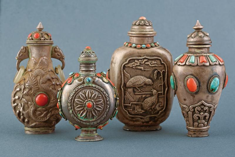 QUATTRO SNUFF BOTTLE IN ARGENTO