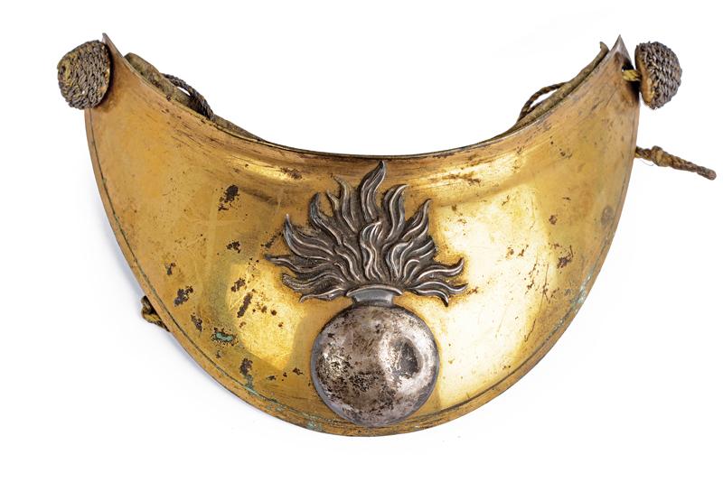 Gorgiera da ufficiale dei granatieri, epoca I Impero