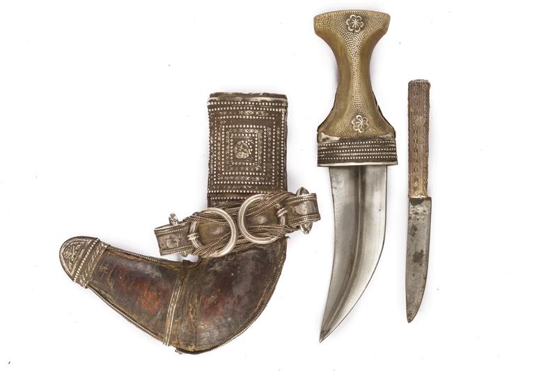 Jambiya con extra coltello