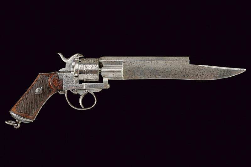 Revolver a spillo con coltello di Dumonthier