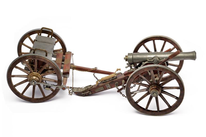 Piccolo modello di cannone