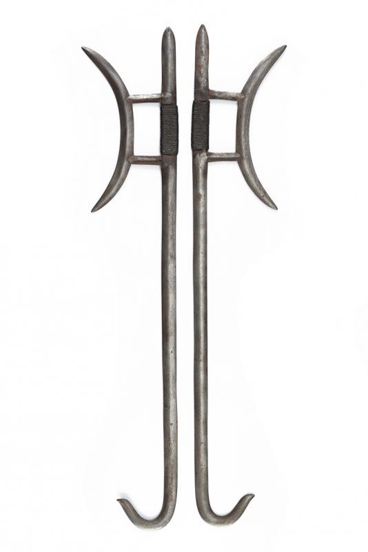 Raro paio di shuang gou (spade uncinate)