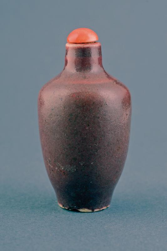 BELLA SNUFF BOTTLE IN PORCELLANA COLOR MELANZANA