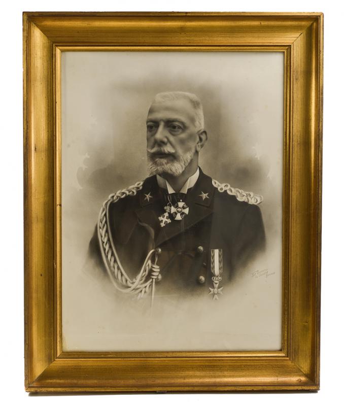 "Ufficiale della Regia Marina"