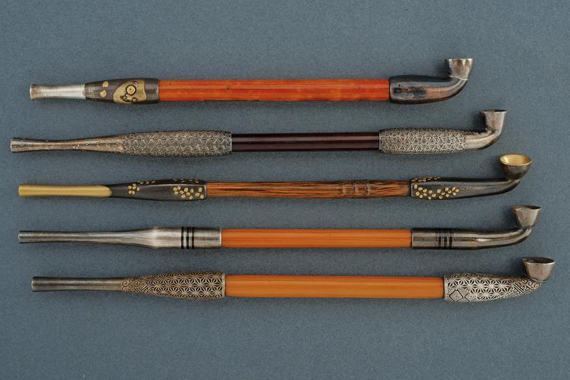 Lotto di cinque pipe