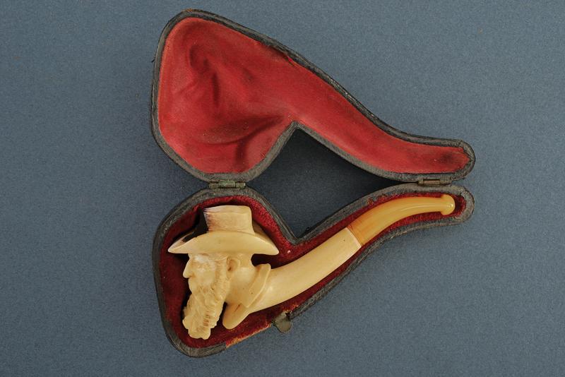 Pipa in astuccio