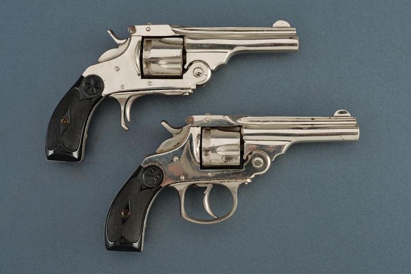 Lotto di due revolver sul tipo S&W