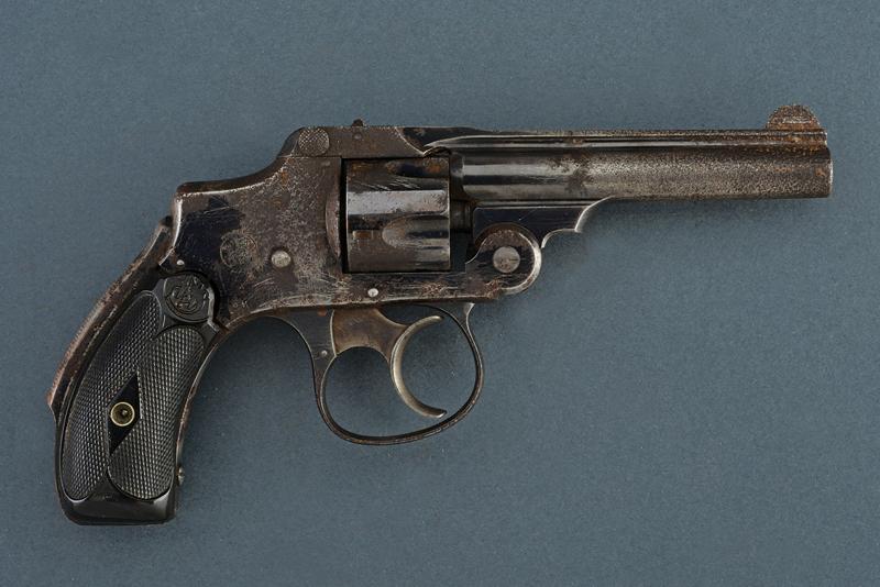 S&W Safety revolver a doppia azione