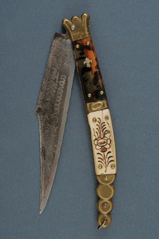 Coltello tipo navaja