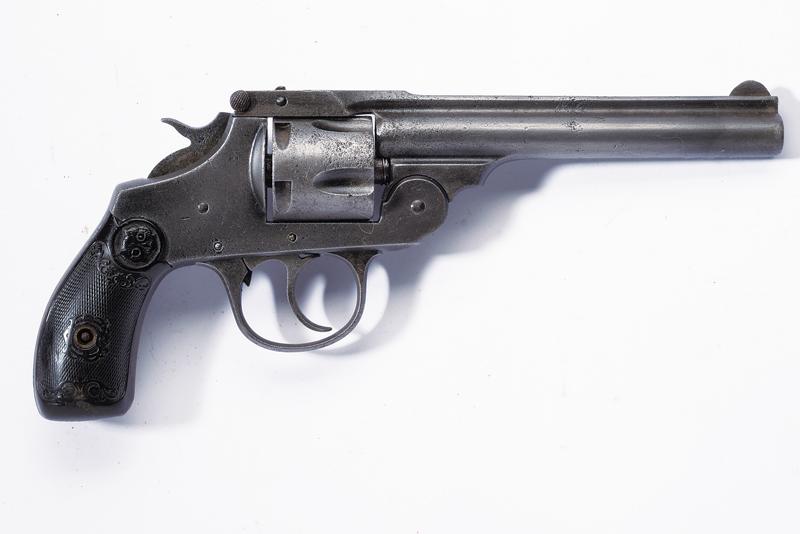 Revolver Iver Johnson 38 D.A.