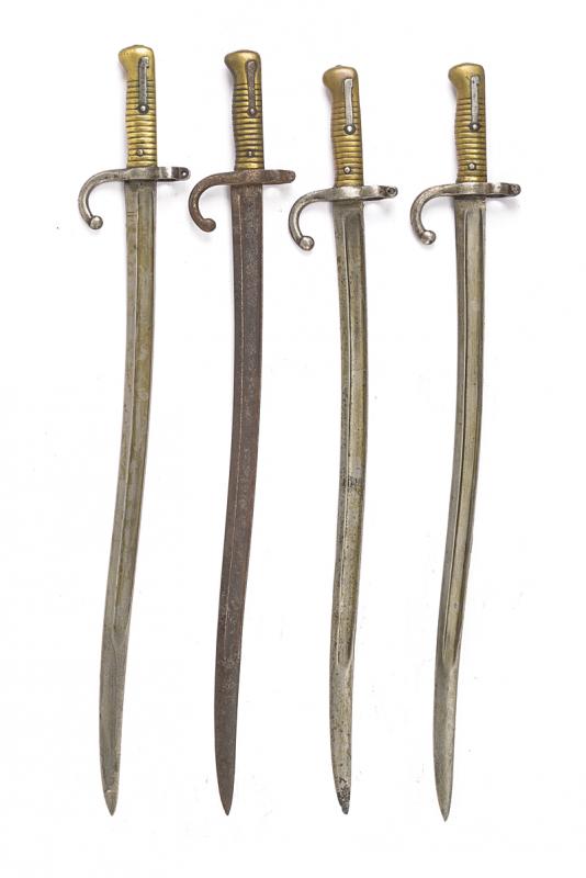 Lotto di quattro baionette Chassepot Mod. 1866 