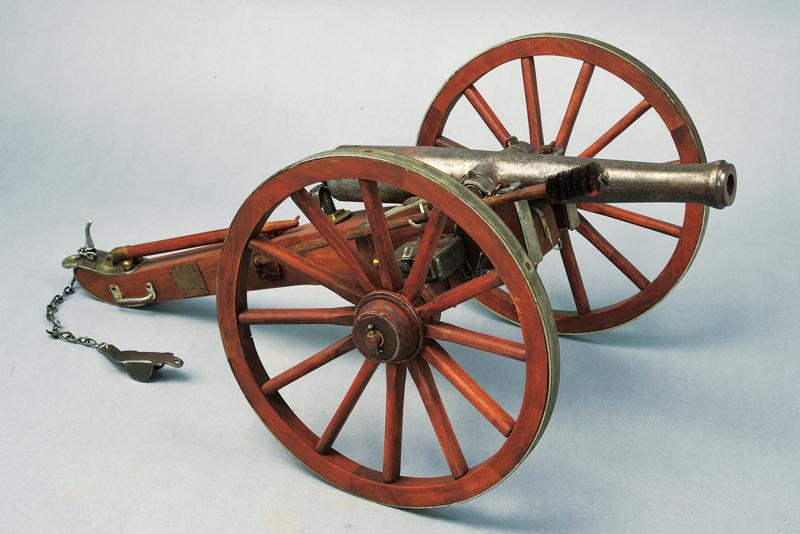 Grande modello di cannone