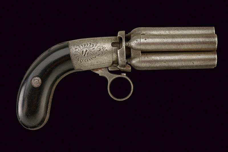 Pepperbox revolver a luminello a cinque canne