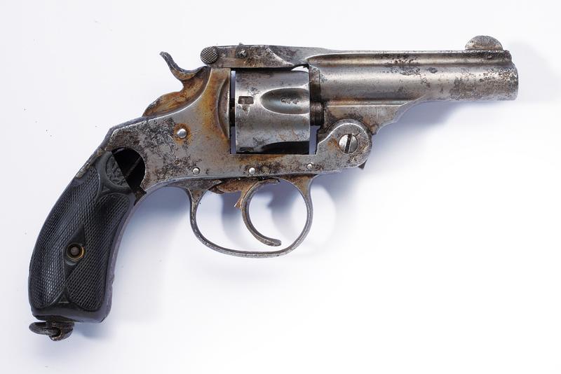 Revolver tipo S&W a percussione centrale