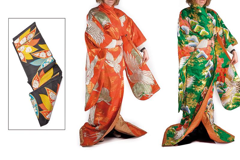 Lotto di due kimono e un obi