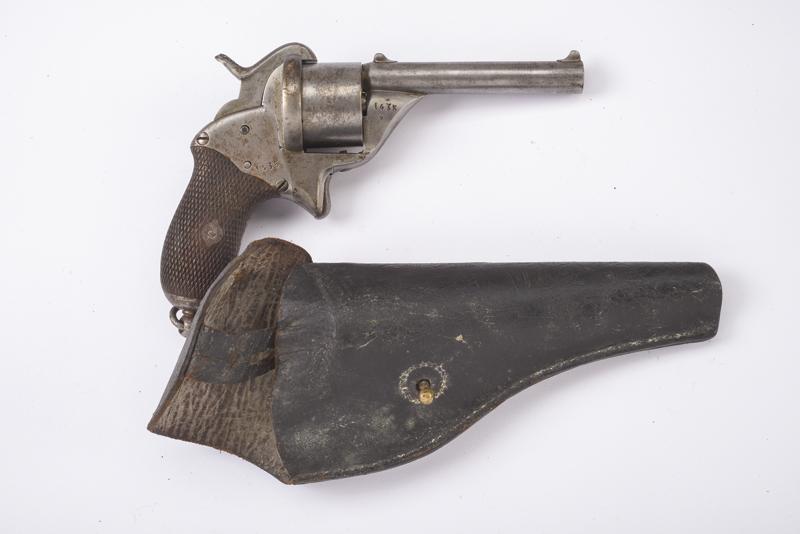 Revolver Mazzocchi a spillo con fondina