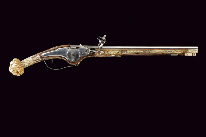 Bella pistola a ruota composita