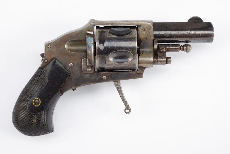 Revolver tipo velodog