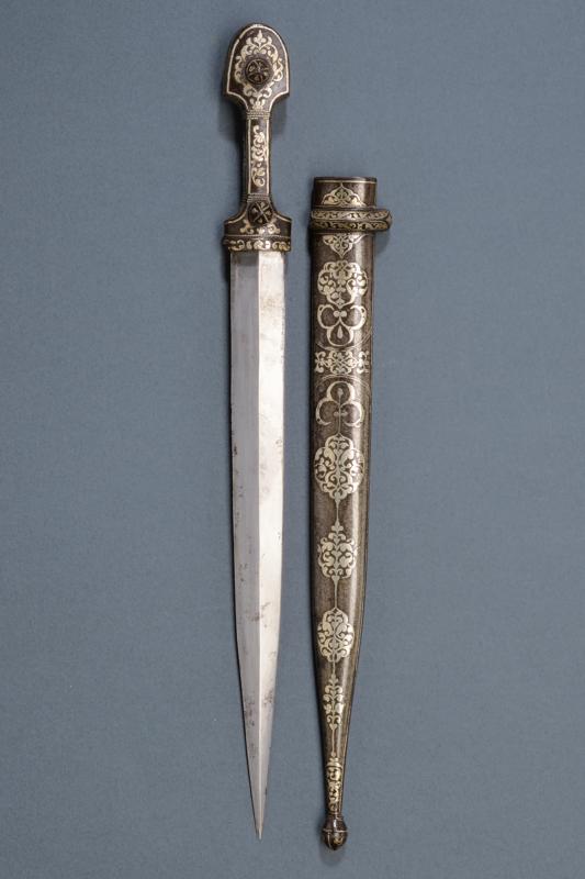 Elegante kindjal