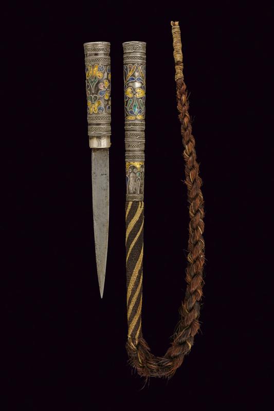 Kurbash con coltello