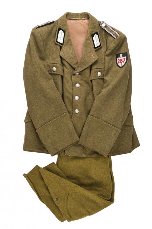Uniforme da sottufficiale del RAD