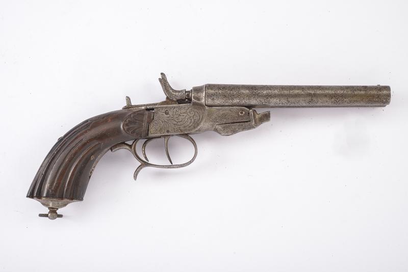 Pistola a retrocarica a due canne