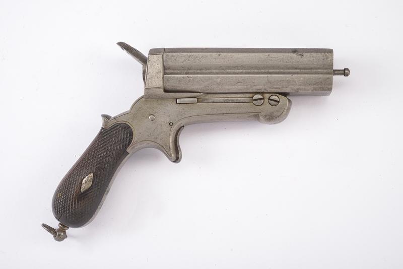 Pistola a quattro canne tipo Sharps